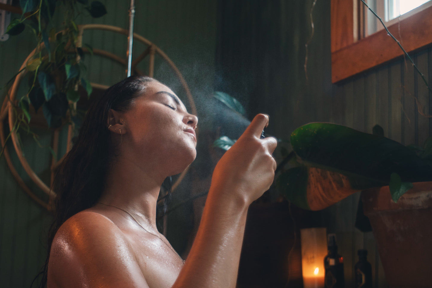 Rose and Immortelle Hydrating Mist image 1