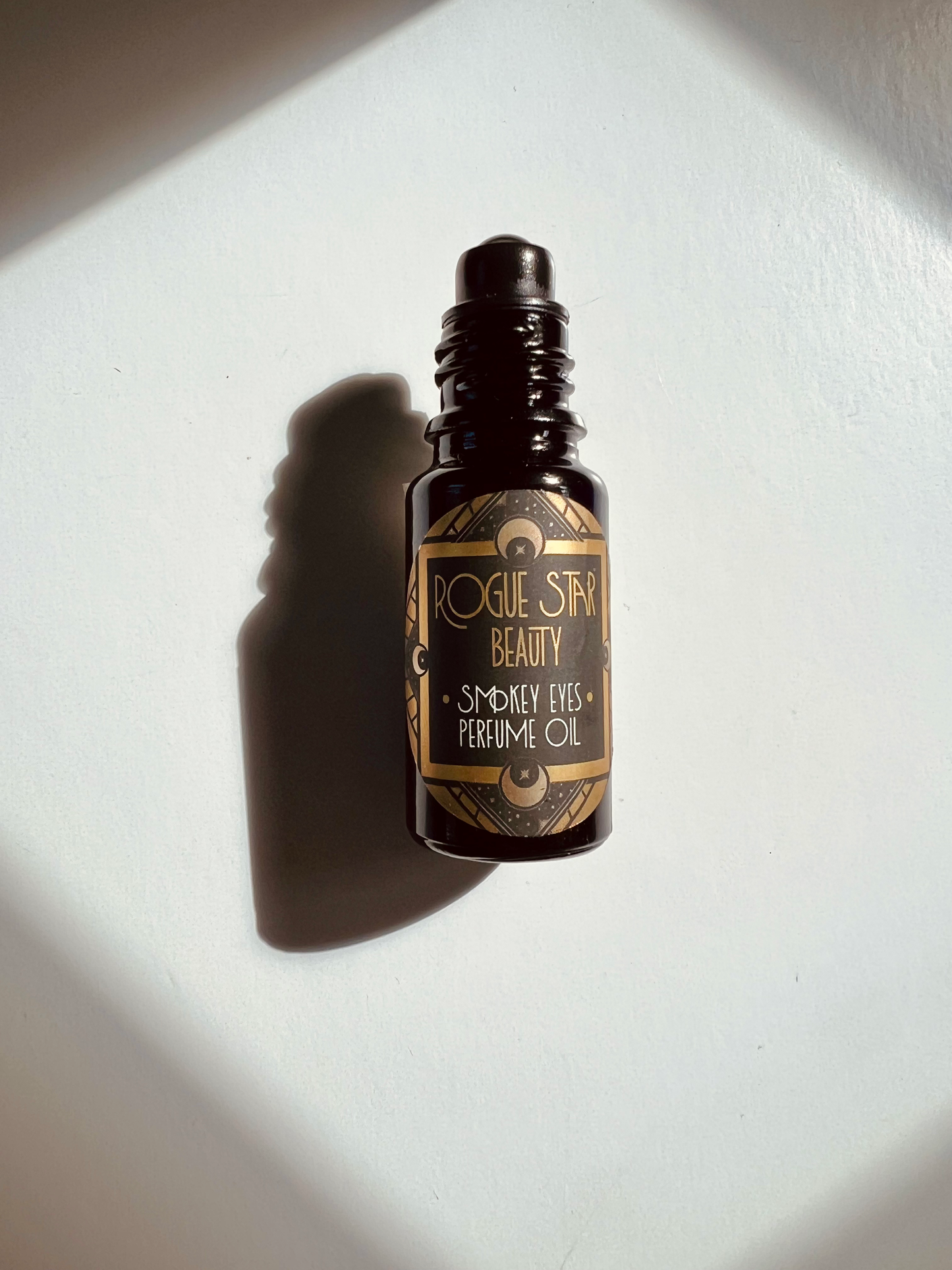 Smokey Eyes Perfume Oil image 0